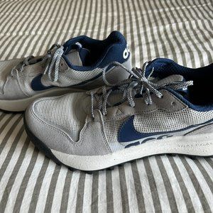 Nike ACG Lowcate (Men's 9.5)